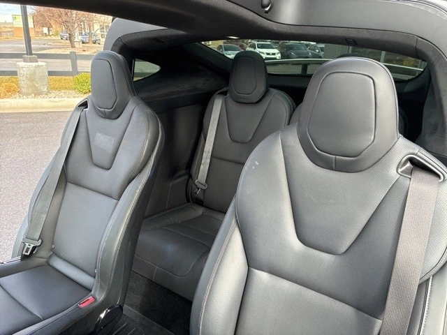 2022 Tesla Model X Plaid - Image 14 of 21