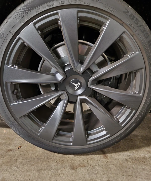 2022 Tesla Model X Plaid - Image 27 of 31