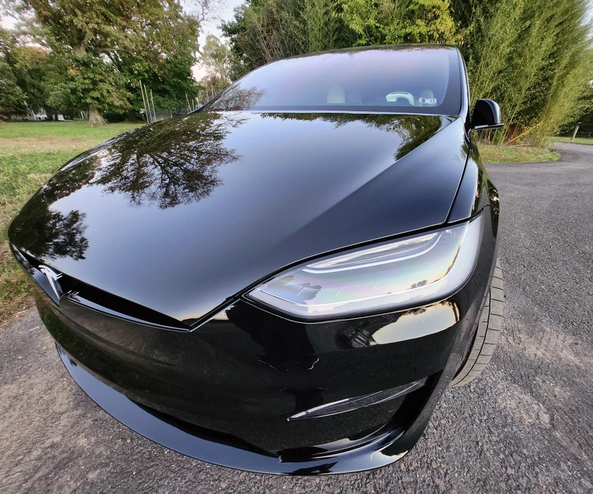 2022 Tesla Model X Plaid - Image 7 of 31