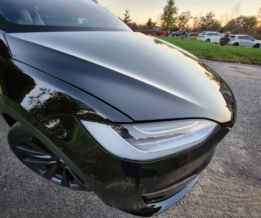 2022 Tesla Model X Plaid - Image 23 of 31