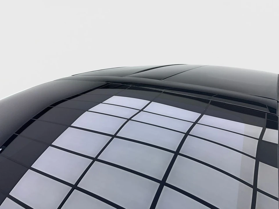 2022 Tesla Model X Plaid - Image 16 of 21