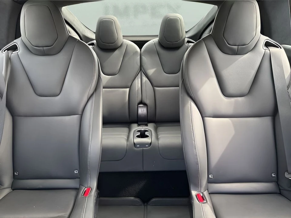 2022 Tesla Model X Plaid - Image 12 of 21