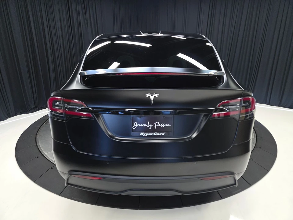 2022 Tesla Model X Plaid - Image 12 of 21