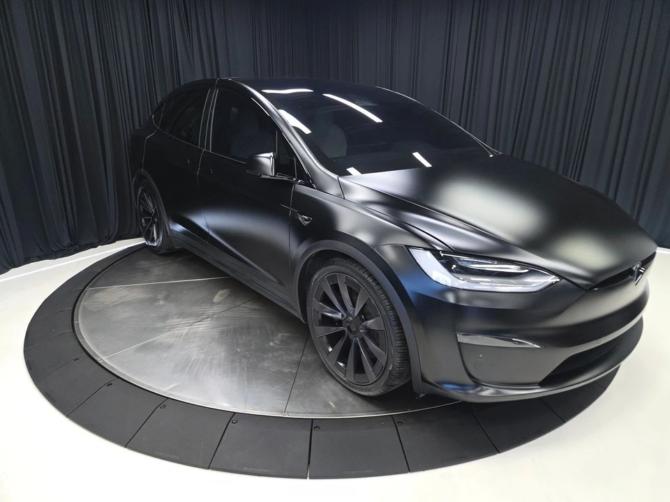 2022 Tesla Model X Plaid - Image 7 of 21