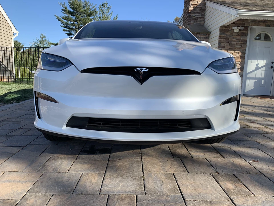2022 Tesla Model X Plaid - Image 22 of 28