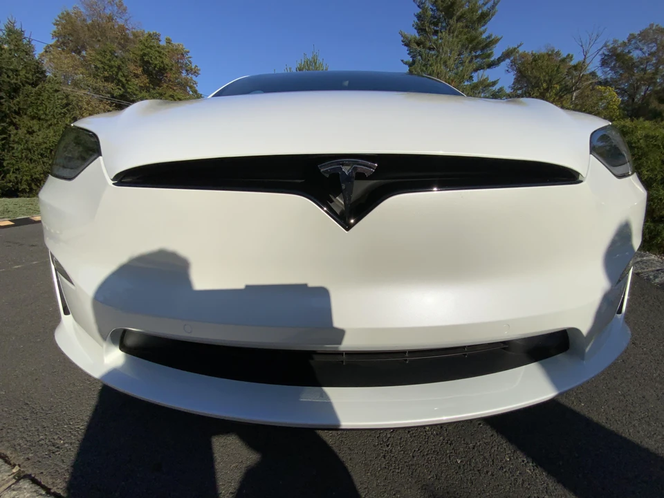 2022 Tesla Model X Plaid - Image 24 of 28