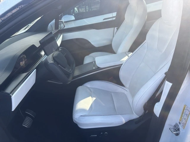 2022 Tesla Model X Plaid - Image 13 of 21