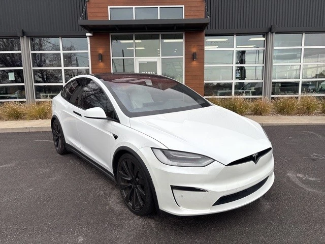 2022 Tesla Model X Plaid - Image 2 of 21