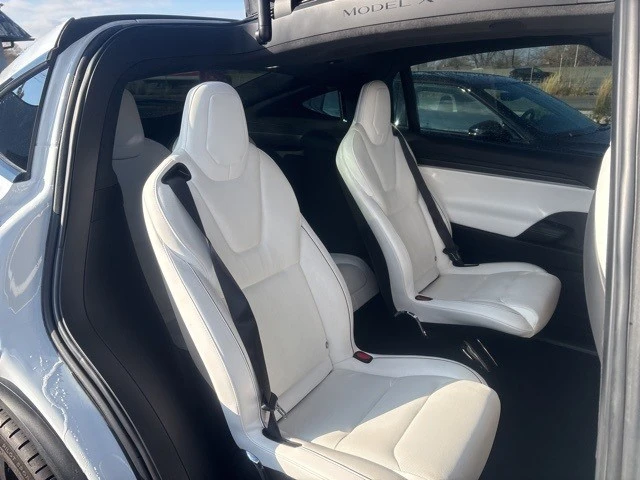2022 Tesla Model X Plaid - Image 20 of 21