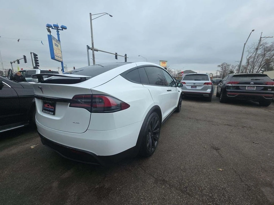 2022 Tesla Model X Plaid - Image 3 of 7
