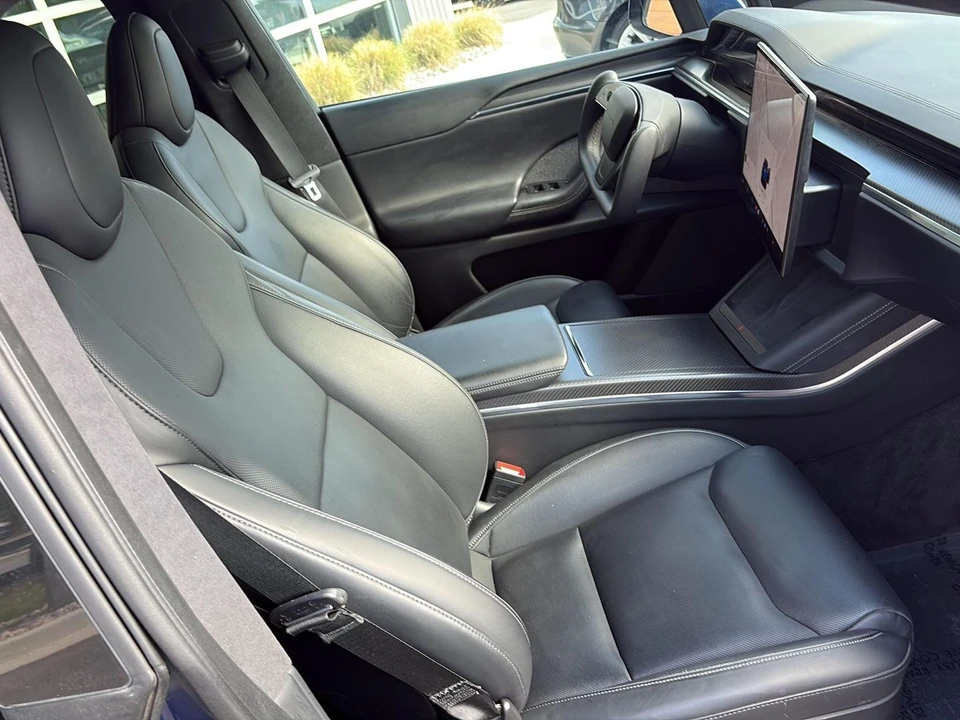 2022 Tesla Model X Plaid - Image 12 of 21