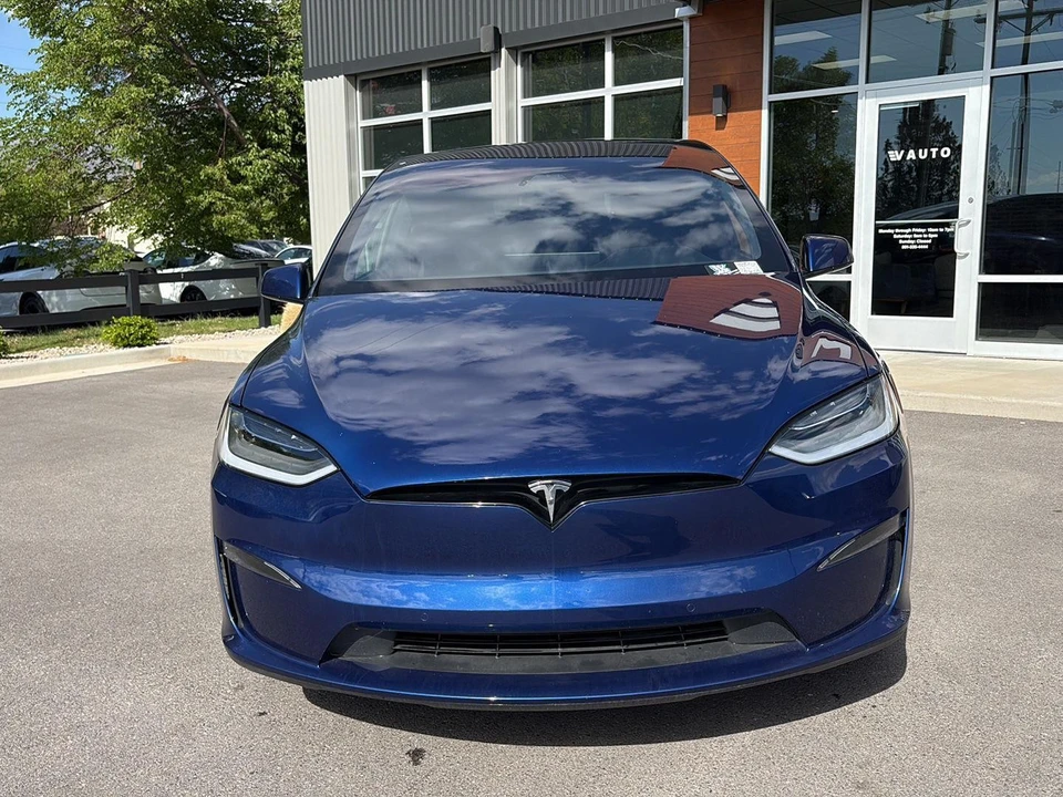 2022 Tesla Model X Plaid - Image 3 of 21