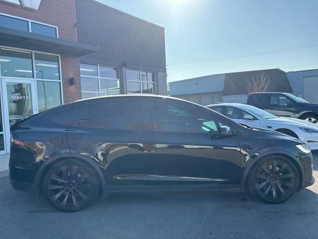 2022 Tesla Model X Plaid - Image 9 of 21