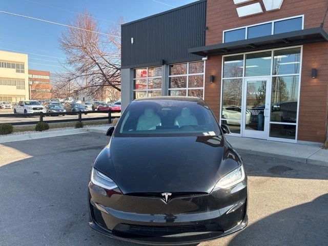 2022 Tesla Model X Plaid - Image 2 of 21
