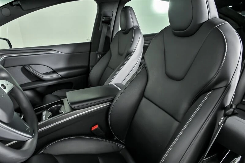 2022 Tesla Model X Plaid - Image 20 of 21