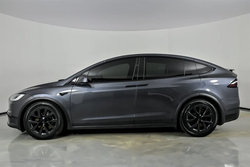 2022 Tesla Model X Plaid - Image 7 of 21