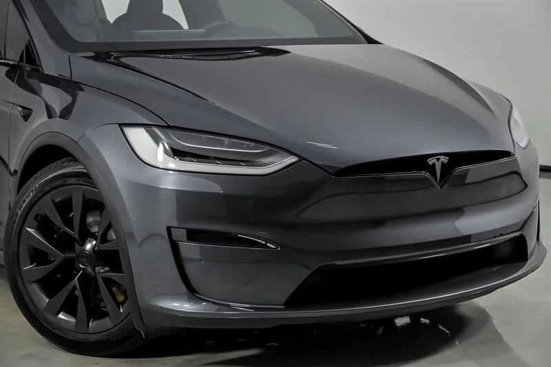 2022 Tesla Model X Plaid - Image 2 of 21