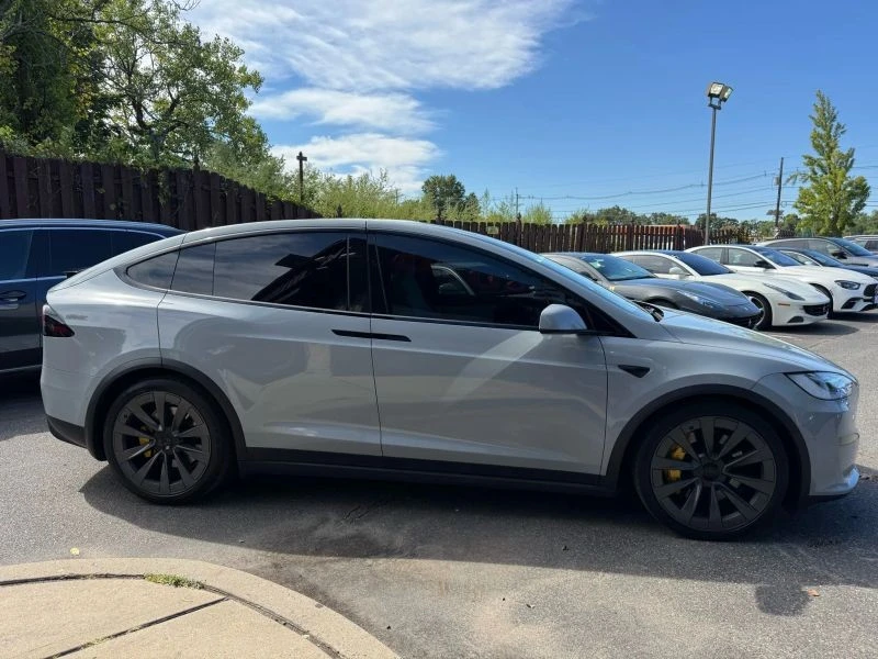 2022 Tesla Model X Plaid - Image 3 of 12