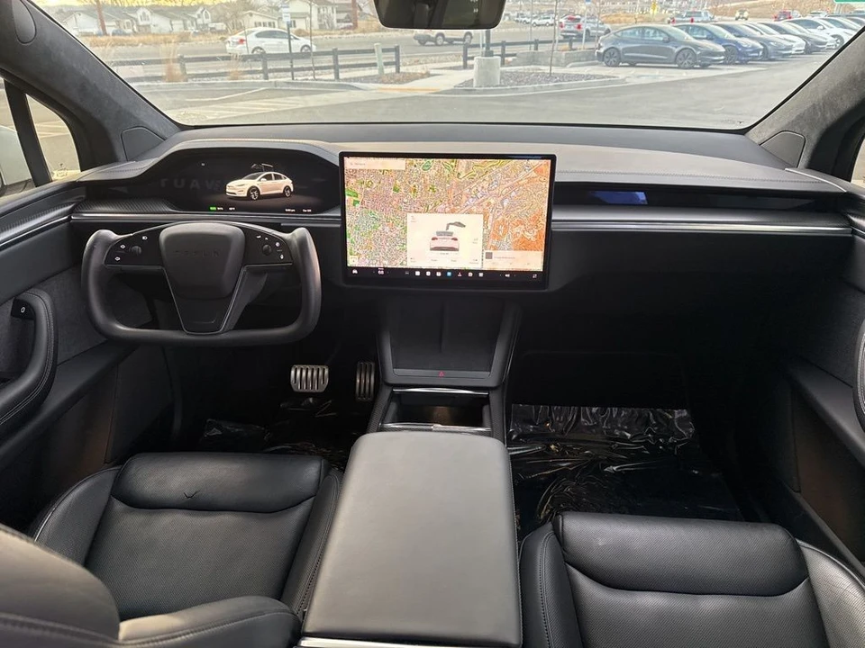 2022 Tesla Model X Plaid - Image 21 of 21