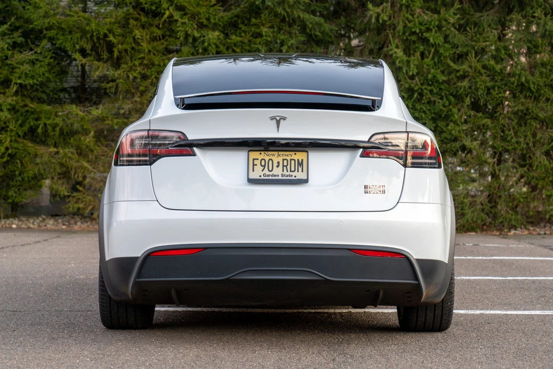 2022 Tesla Model X Plaid - Image 4 of 31