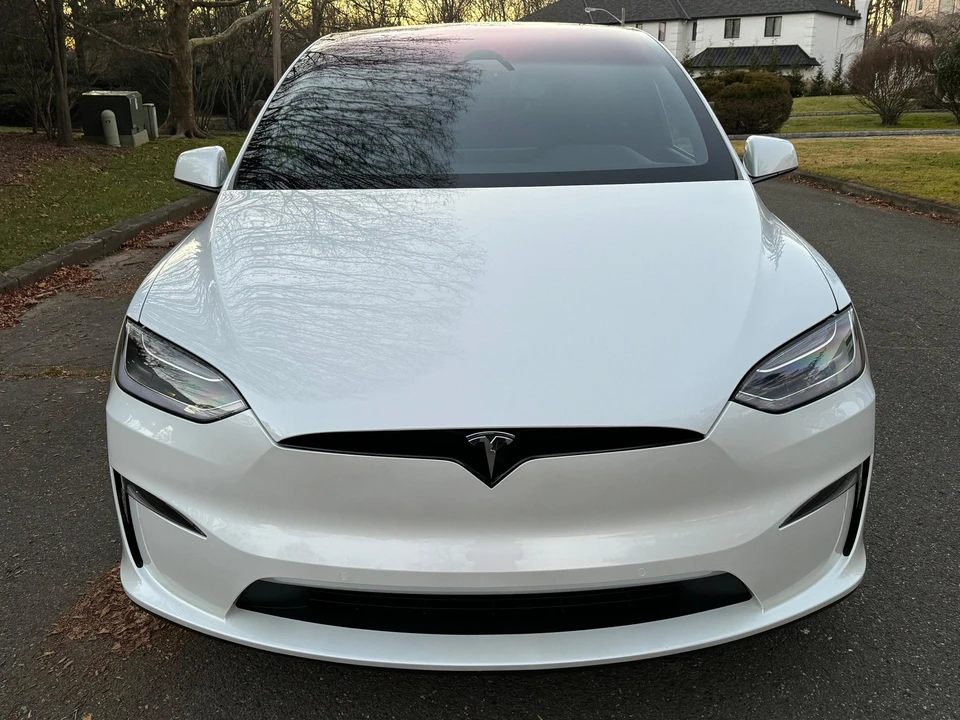 2022 Tesla Model X Plaid - Image 7 of 31