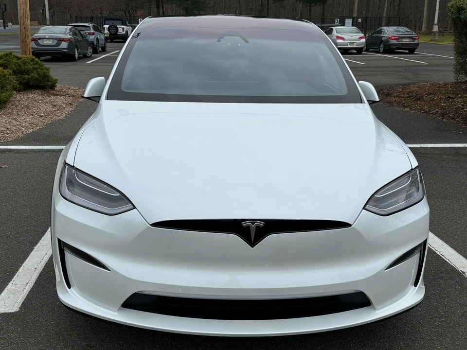 2022 Tesla Model X Plaid - Image 6 of 31