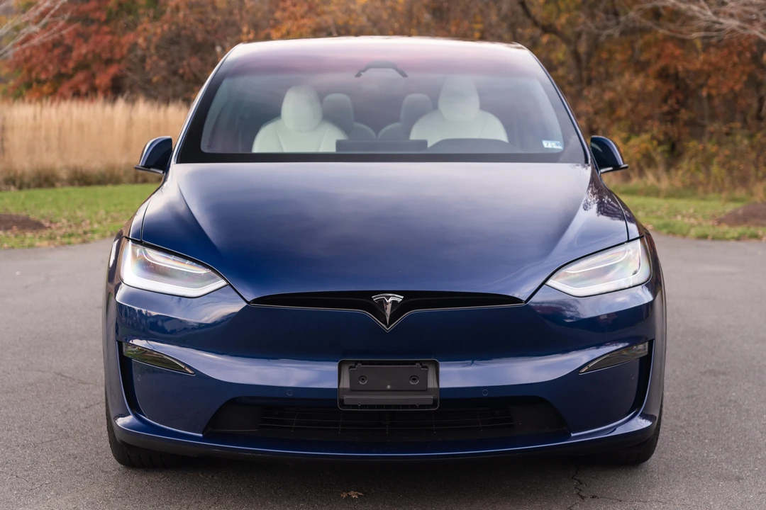 2022 Tesla Model X Plaid - Image 7 of 31