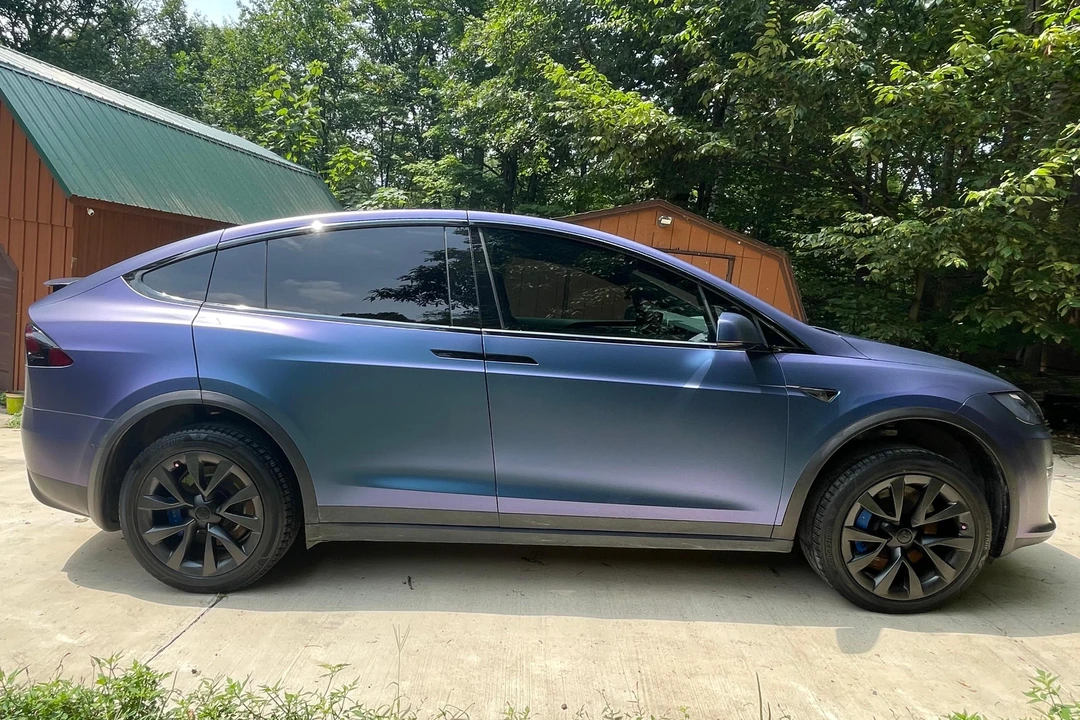 2022 Tesla Model X Plaid - Image 3 of 31