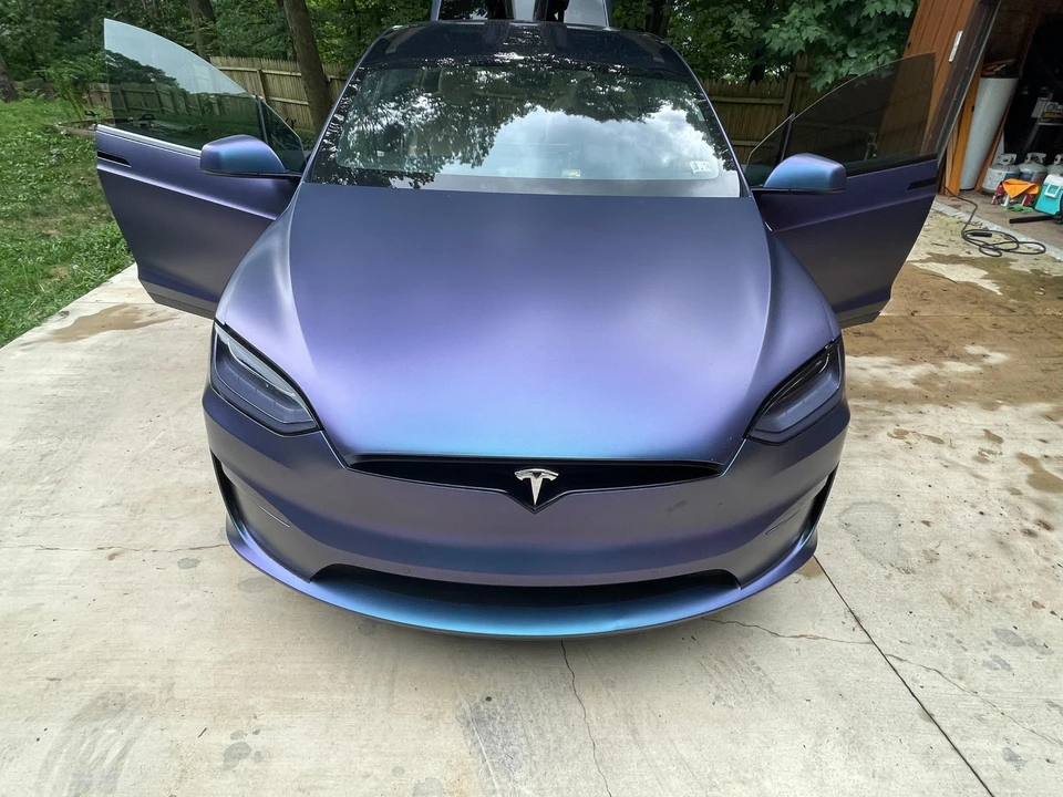2022 Tesla Model X Plaid - Image 10 of 31