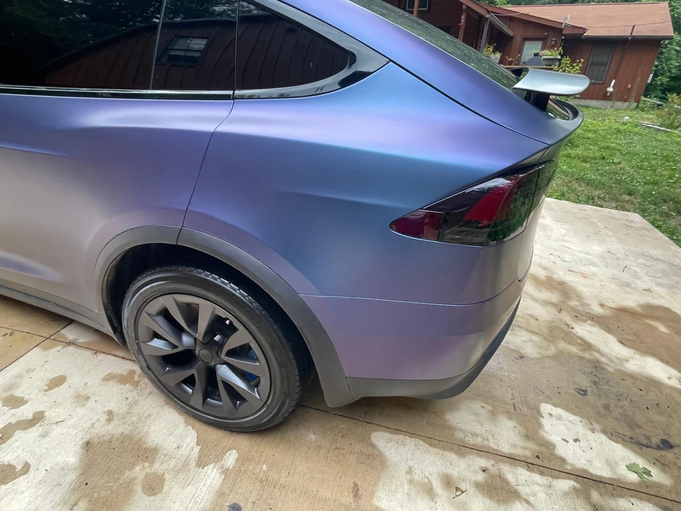 2022 Tesla Model X Plaid - Image 26 of 31