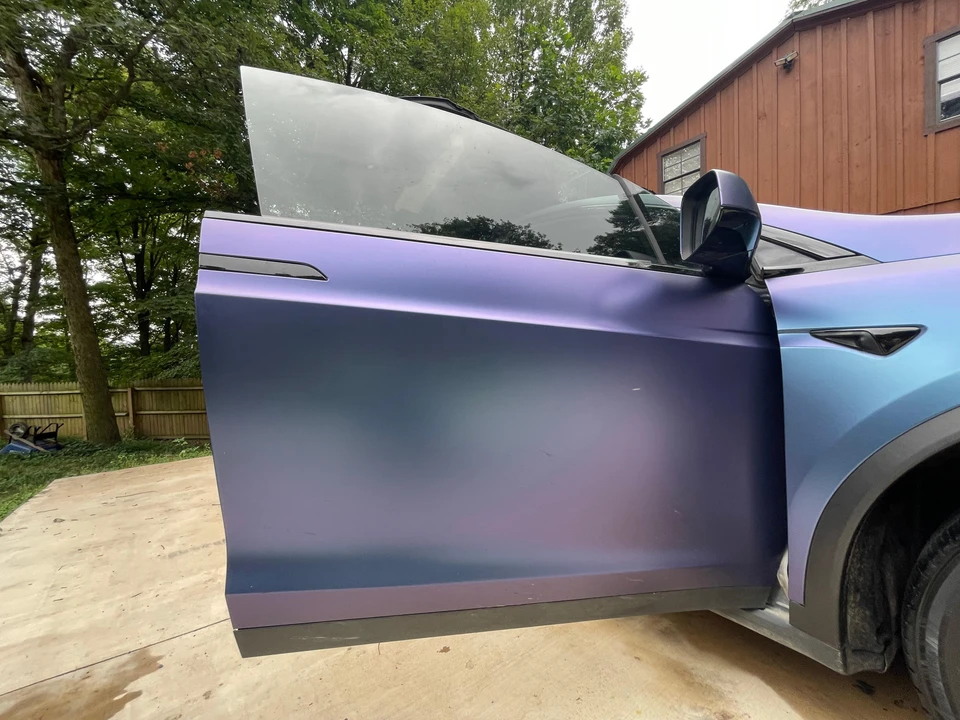 2022 Tesla Model X Plaid - Image 17 of 31