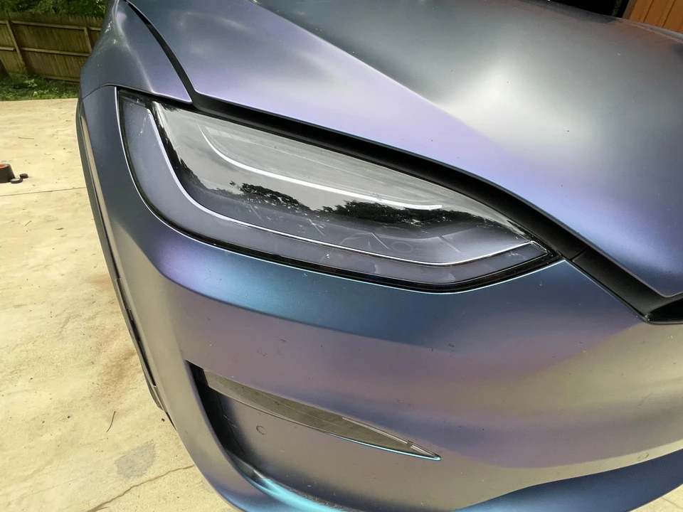 2022 Tesla Model X Plaid - Image 18 of 31