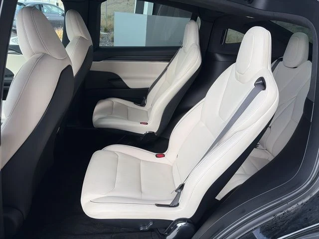 2022 Tesla Model X Plaid - Image 15 of 21