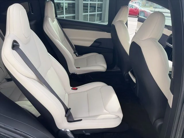 2022 Tesla Model X Plaid - Image 21 of 21