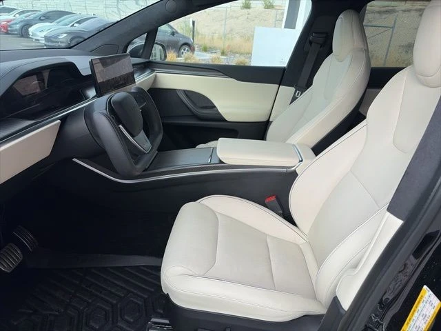 2022 Tesla Model X Plaid - Image 13 of 21