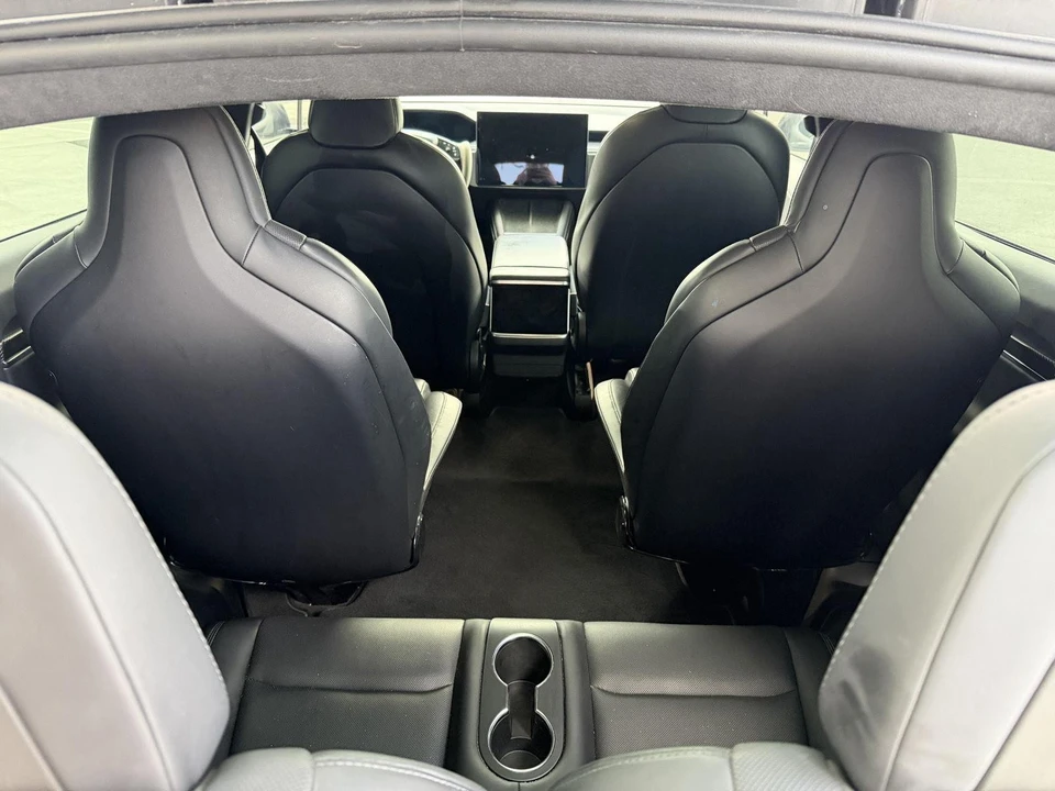 2022 Tesla Model X Plaid - Image 19 of 21