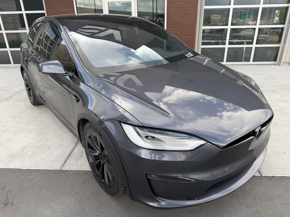 2022 Tesla Model X Plaid - Image 2 of 21