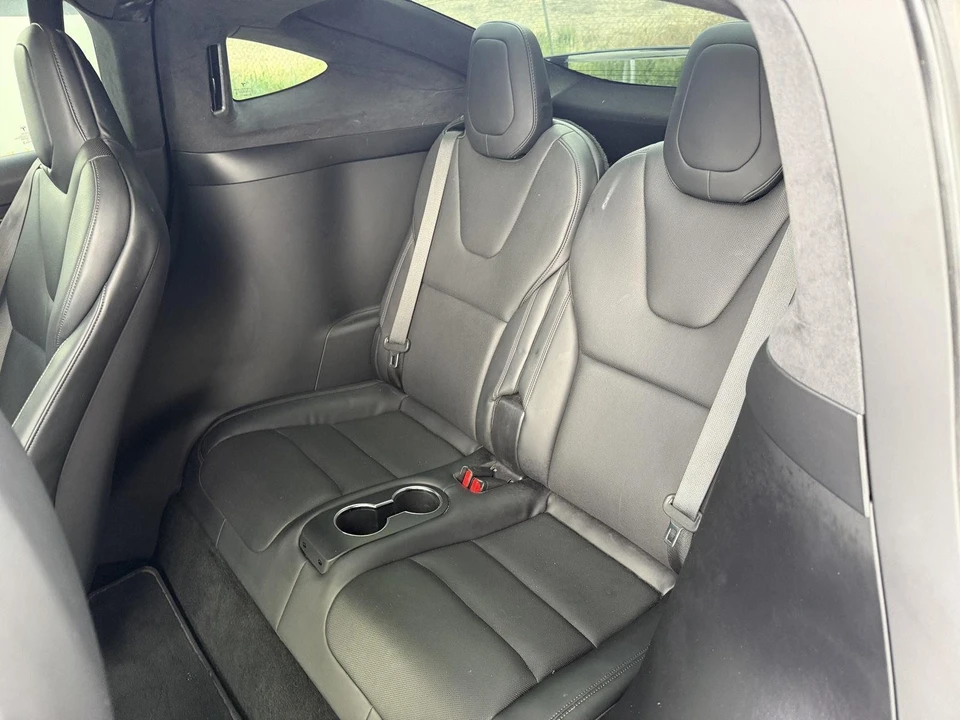 2022 Tesla Model X Plaid - Image 17 of 21