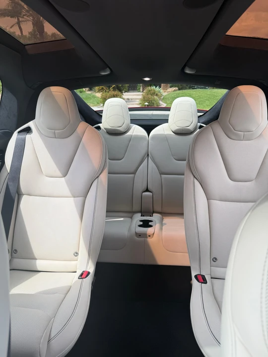 2022 Tesla Model X Plaid - Image 27 of 31
