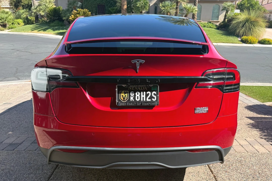 2022 Tesla Model X Plaid - Image 5 of 31