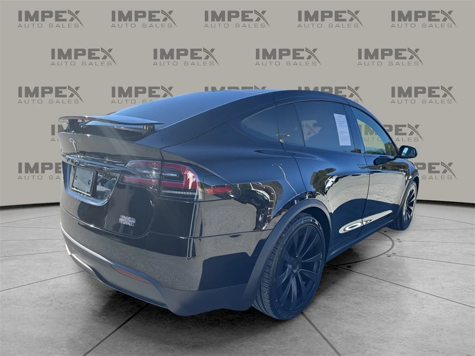 2022 Tesla Model X Plaid - Image 5 of 12