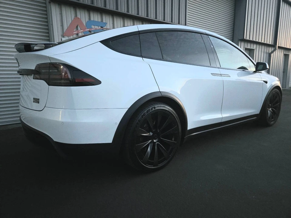 2022 Tesla Model X Plaid - Image 7 of 21