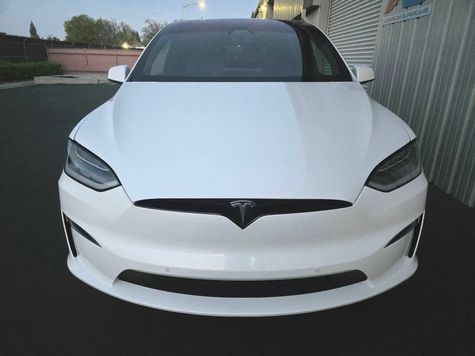 2022 Tesla Model X Plaid - Image 13 of 21