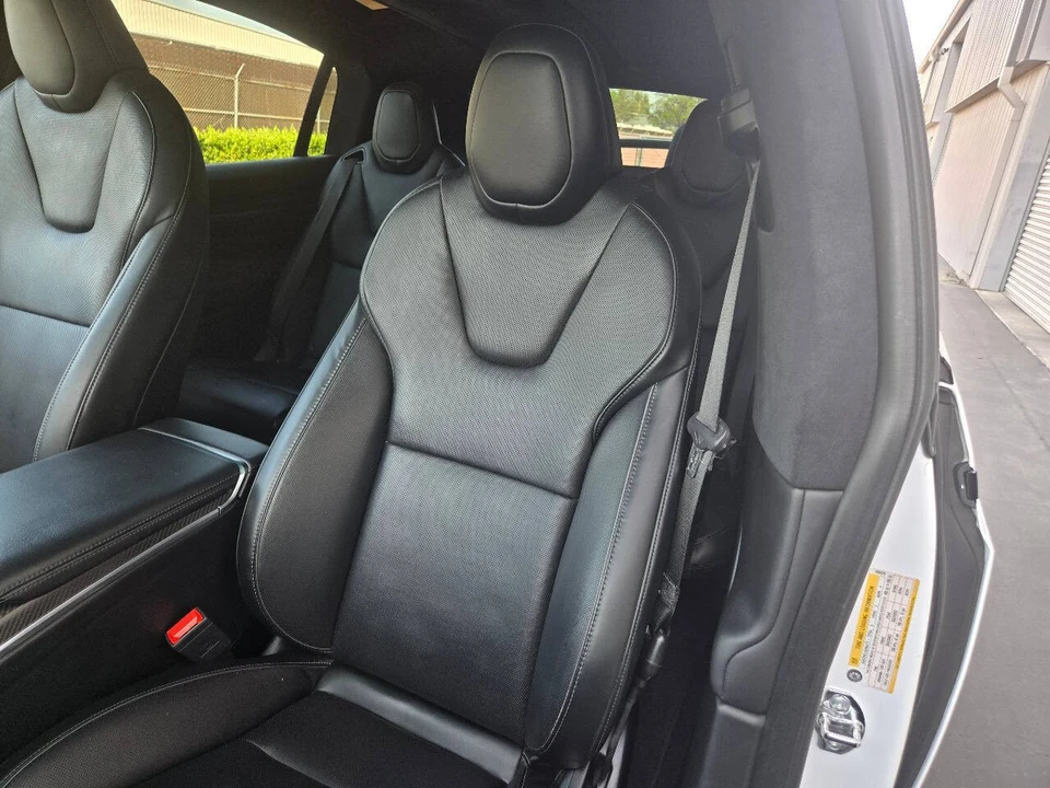 2022 Tesla Model X Plaid - Image 21 of 21