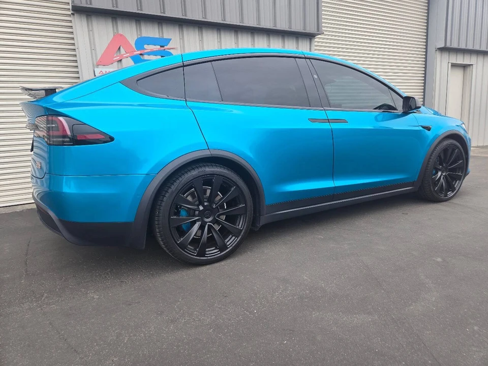 2022 Tesla Model X Plaid - Image 8 of 21