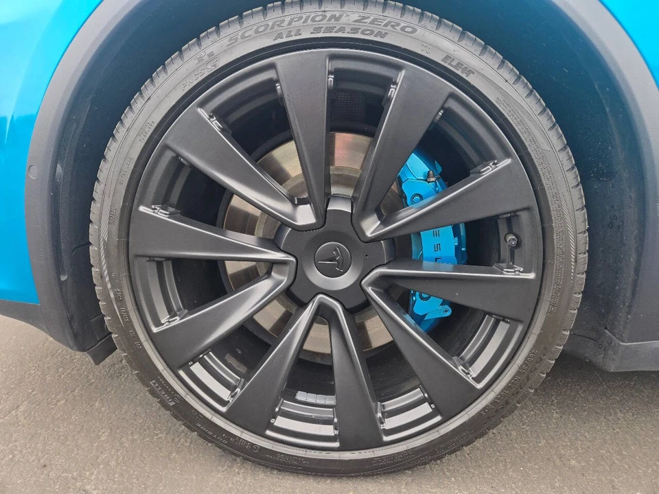 2022 Tesla Model X Plaid - Image 14 of 21
