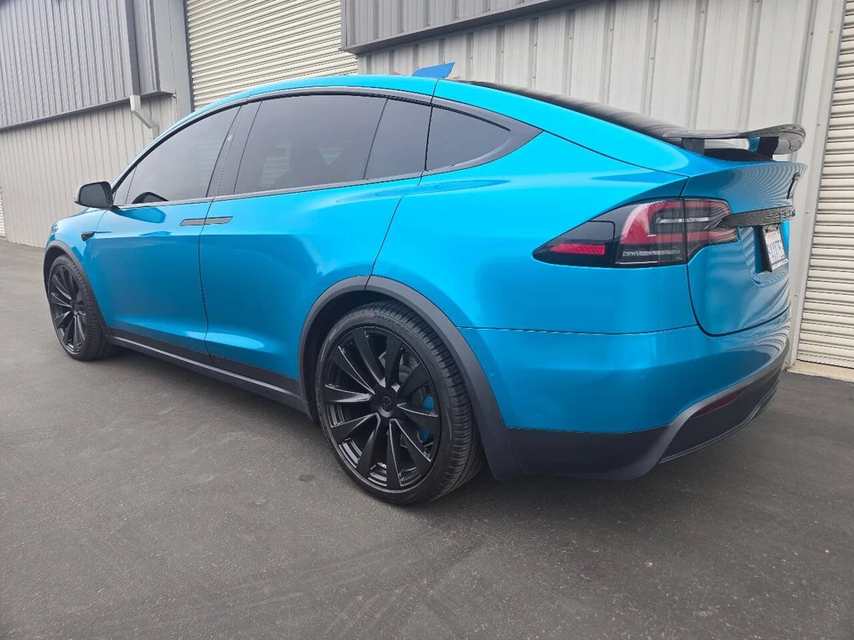 2022 Tesla Model X Plaid - Image 5 of 21