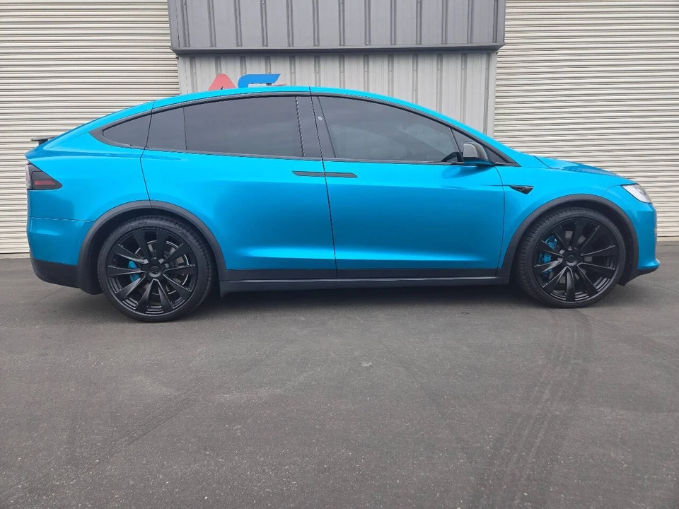 2022 Tesla Model X Plaid - Image 9 of 21