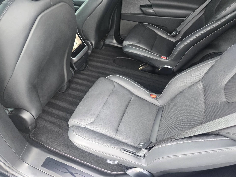 2022 Tesla Model X Plaid - Image 20 of 21
