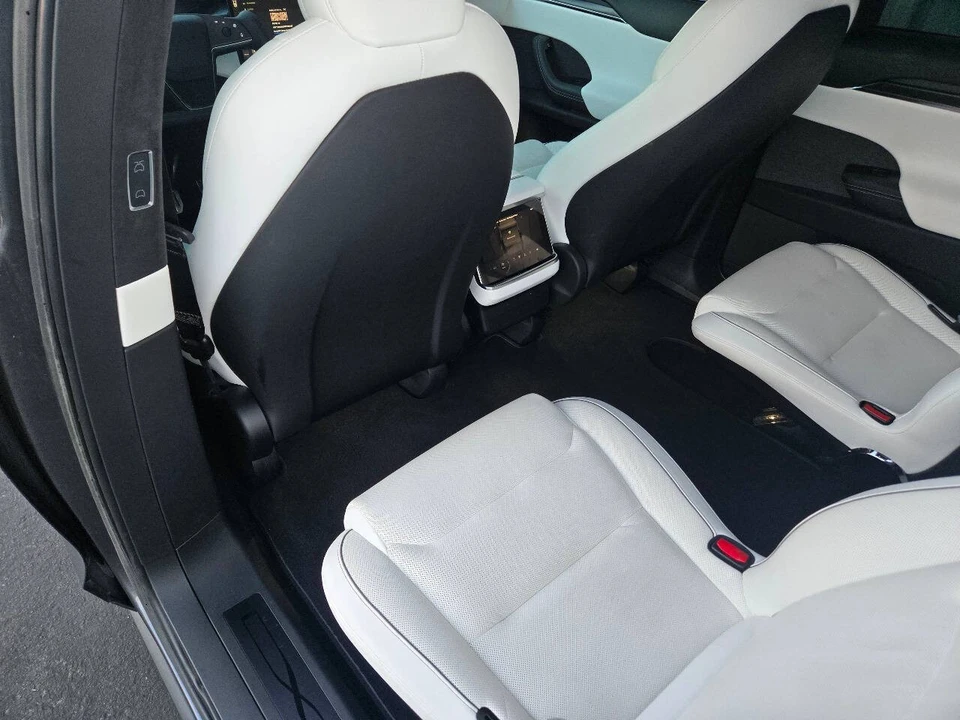 2022 Tesla Model X Plaid - Image 21 of 21